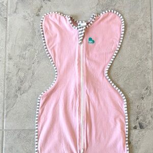 Love to Dream Original Swaddle SMALL Pink w Stripe Trim. 1-3M Excellent